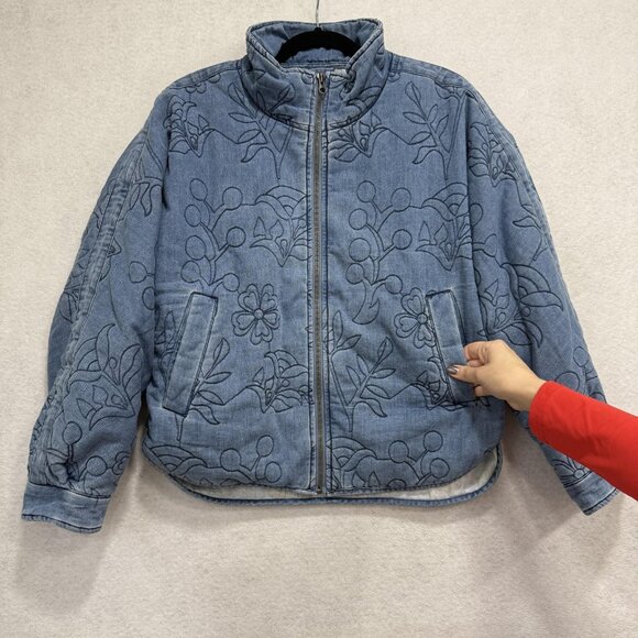 Sundance Jacket Womens Small Blue Denim Quilted Floral Zip Stand Collar Puffer - Picture 2 of 9